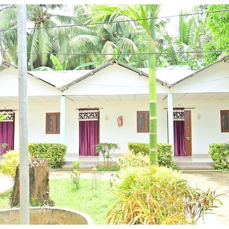 Moon Shine Garden Resort Lakshmanpur Luaran gambar