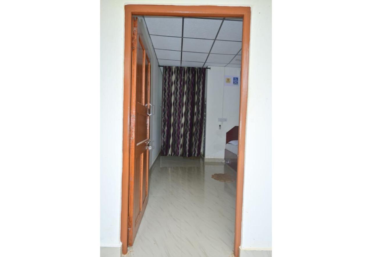 Moon Shine Garden Resort Lakshmanpur Luaran gambar
