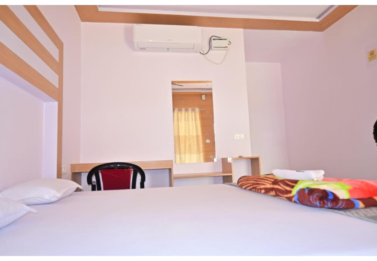 Moon Shine Garden Resort Lakshmanpur Luaran gambar